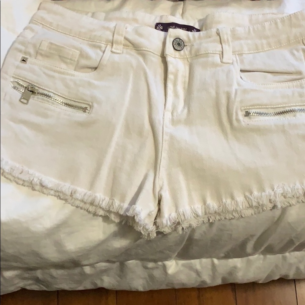 Shorts w zippers